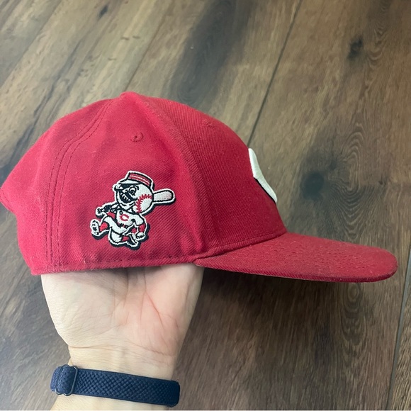 Cincinnati Reds snap back MLB baseball cap - Picture 2 of 10